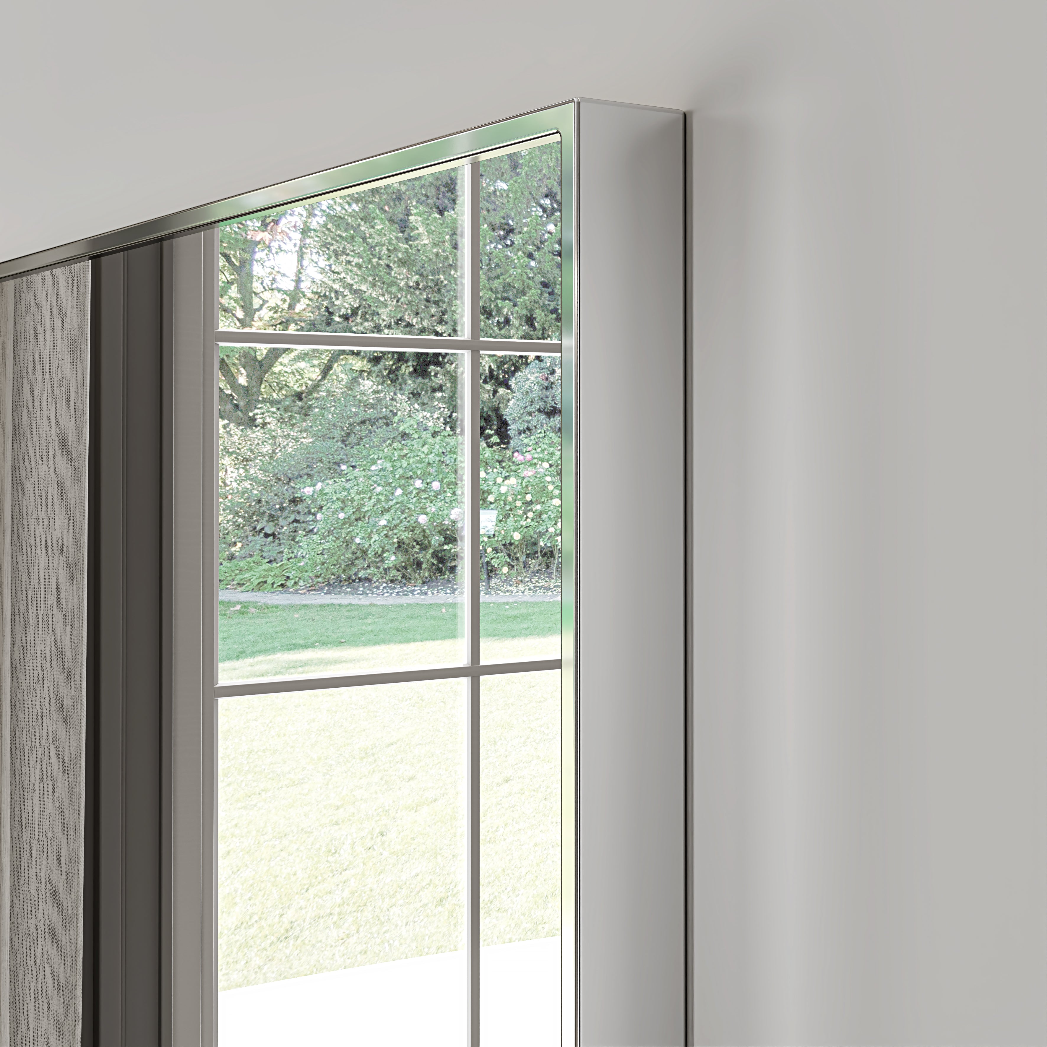 Nuvo Chrome Mirror 700mm