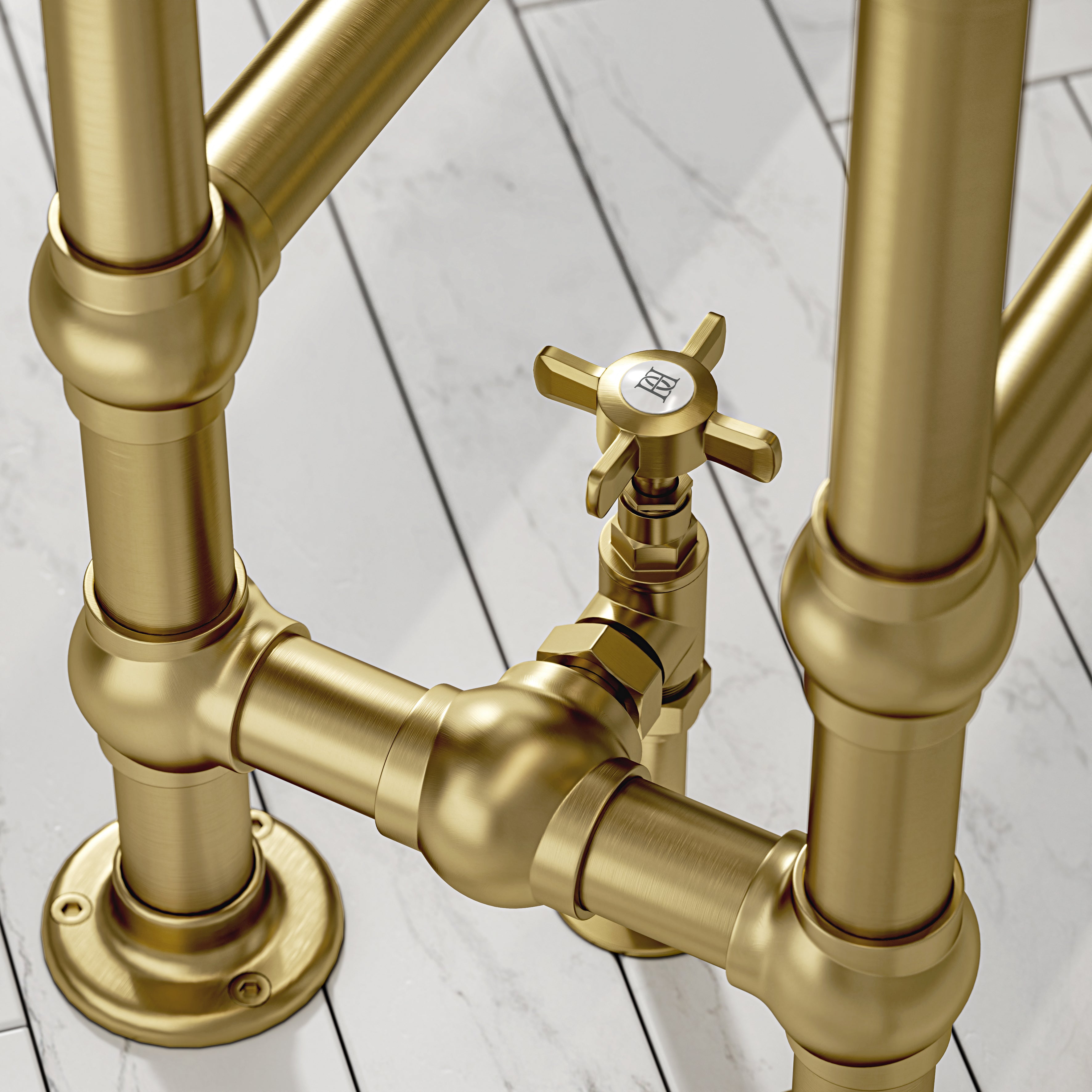 Pemberley Floor Mounted Traditional Towel Warmer Radiator Brushed Gold